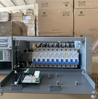 NetSure 531 A31-S2 Sistem daya DC 48V 6KW terintegrasi penuh seri Netsure 531 A31